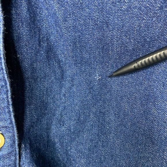 Bugle Boy Company's Women's Blue Vintage Button-Down Long-Sleeve Denim Shirt Siz - Picture 10 of 11